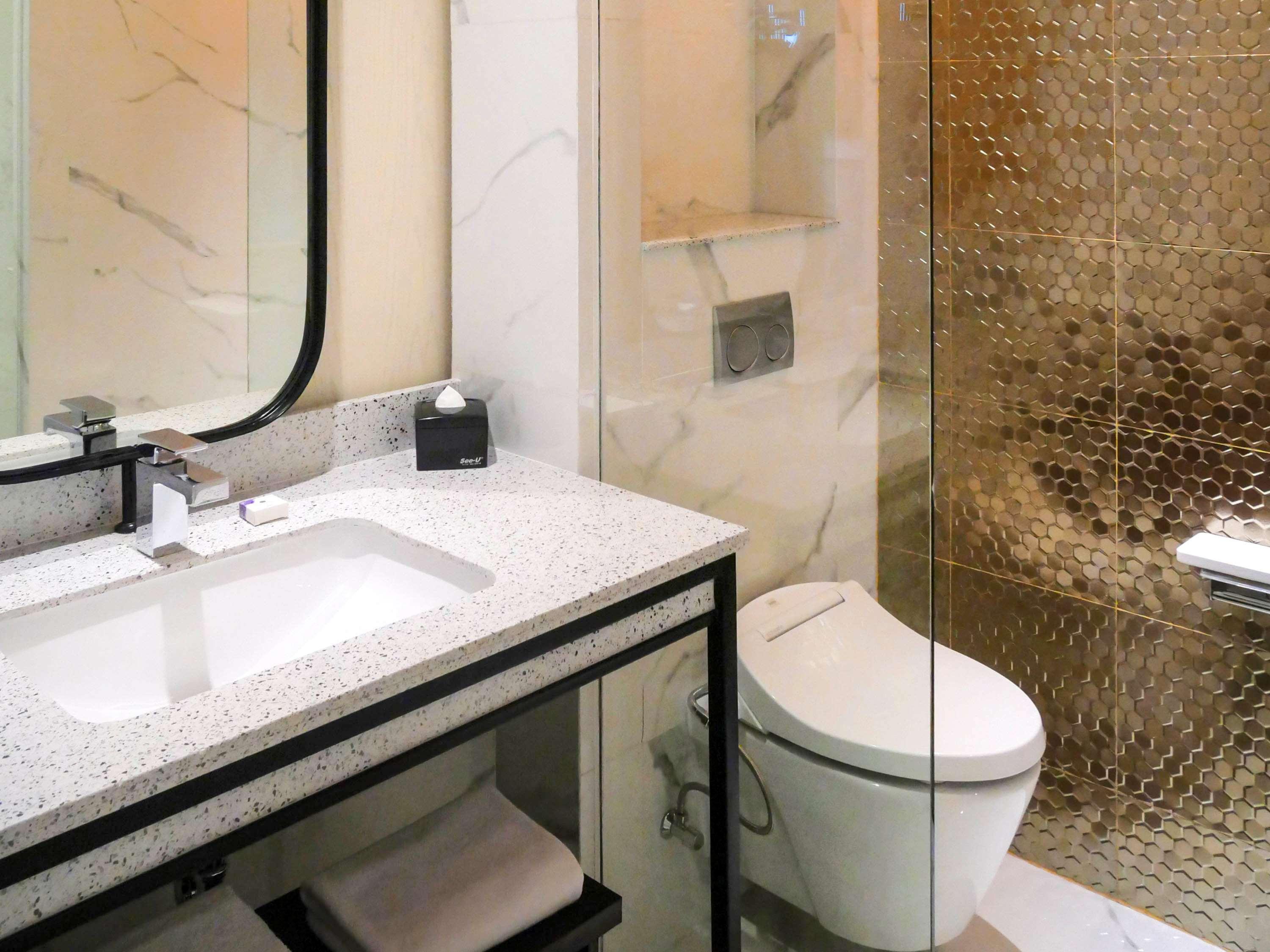 Movenpick Surabaya City Phòng bức ảnh