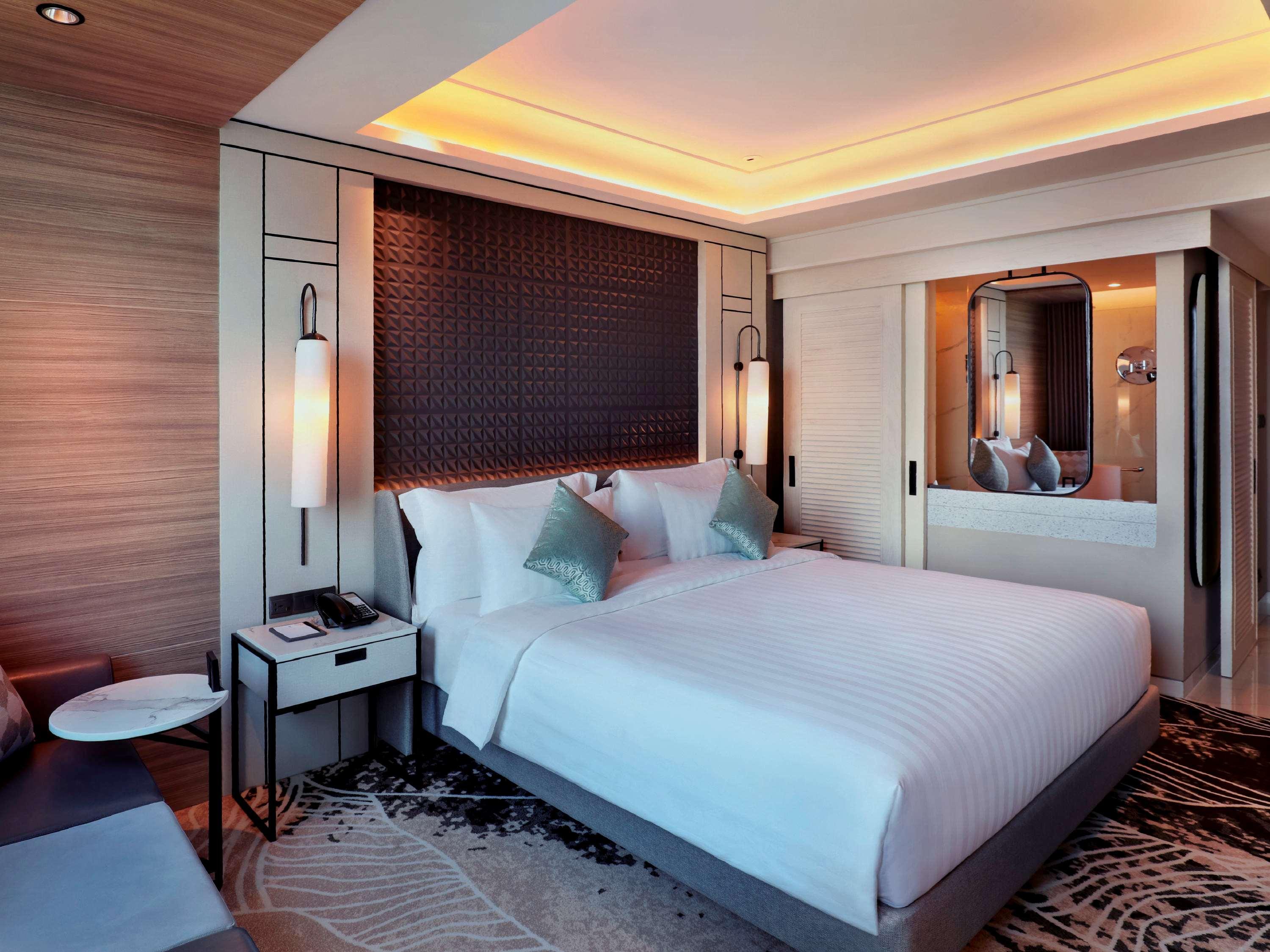 Movenpick Surabaya City Phòng bức ảnh