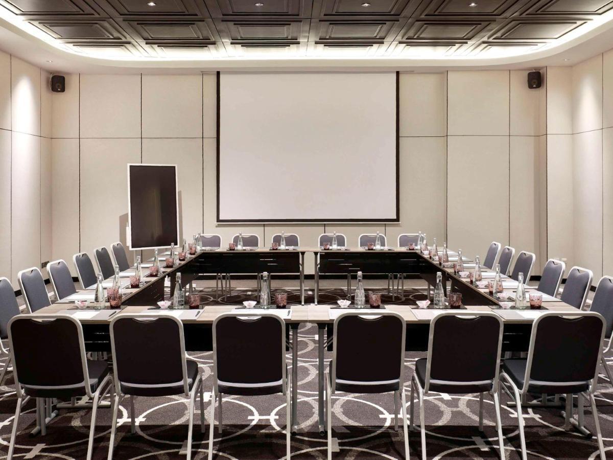 Movenpick Surabaya City Ngoại thất bức ảnh
