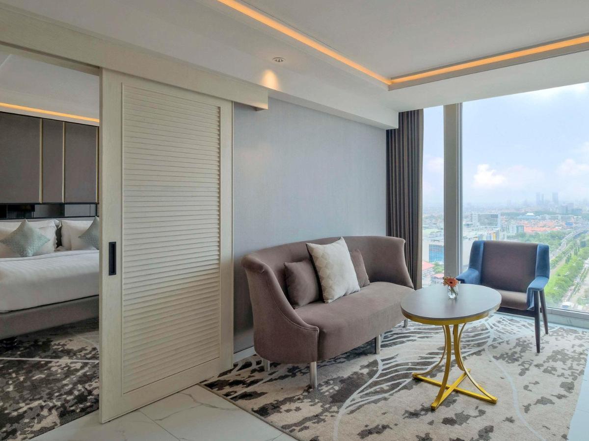 Movenpick Surabaya City Ngoại thất bức ảnh