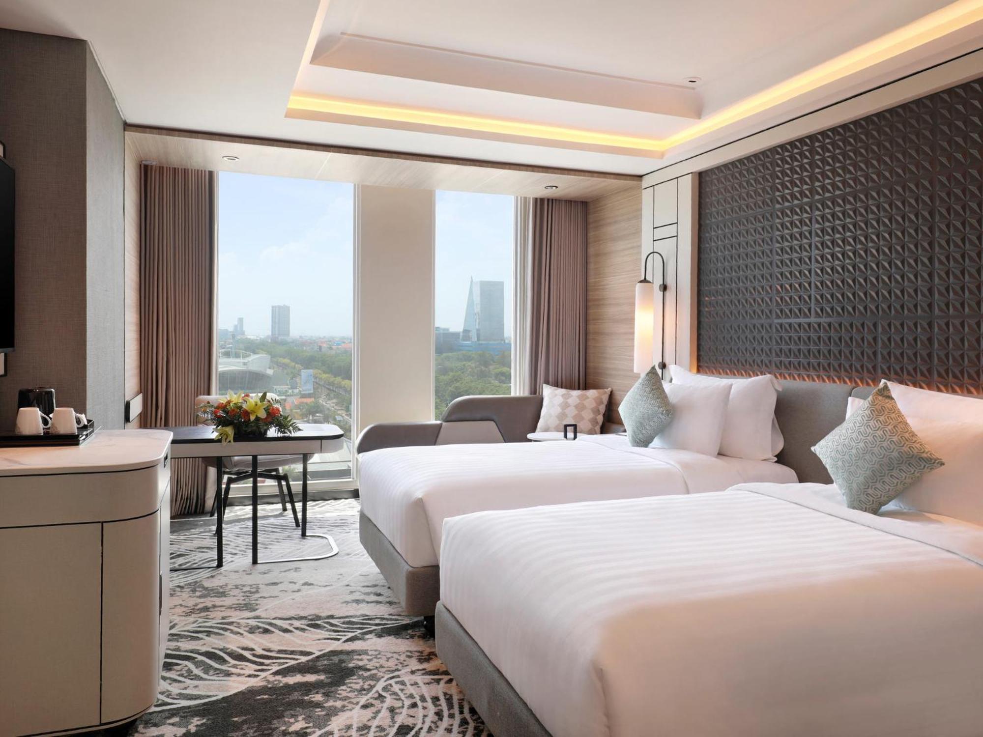 Movenpick Surabaya City Ngoại thất bức ảnh