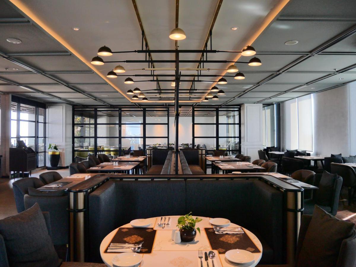 Movenpick Surabaya City Ngoại thất bức ảnh
